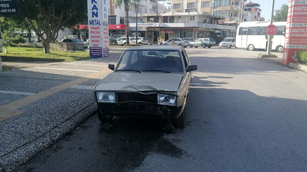 Antalya Manavgat'ta kaza: 1 yaralı