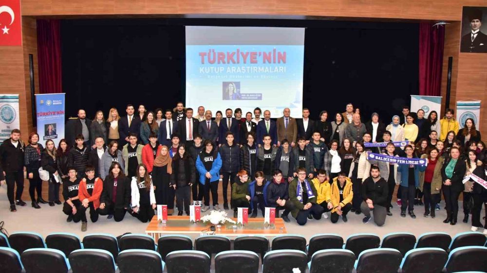 Balıkesir Üniversitesi, TÜBİTAK Marmara Araştırma Merkezi Başkanını Ağırladı