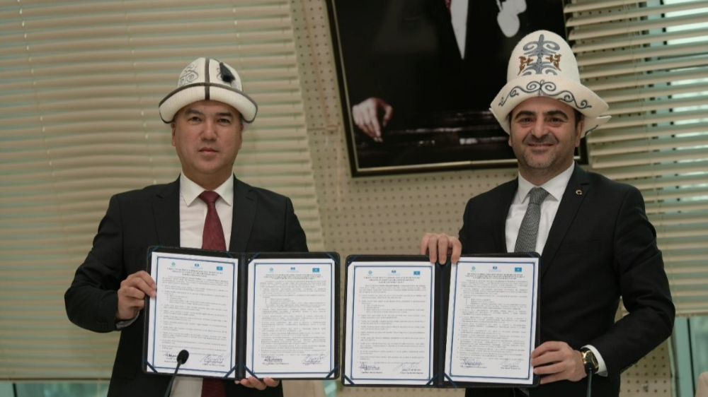Başiskele ile Kırgızistan’ın Çolpon Ata kenti arasında "kardeş şehir" protokolü
