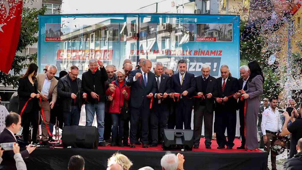 Bayraklı’da 5 yeni muhtarlık binası açılış töreni gerçekleşti
