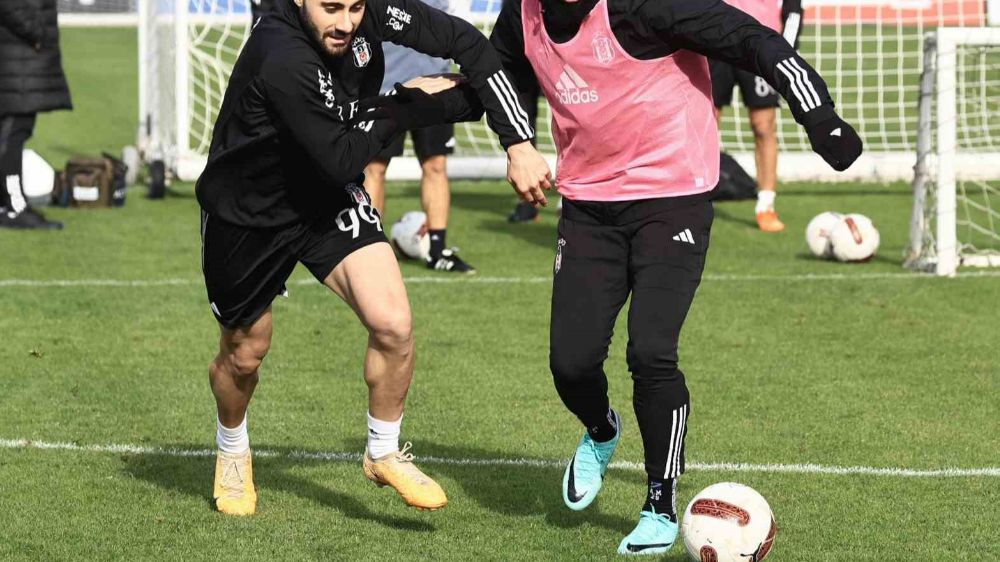 Beşiktaş, Alanyaspor maçı hazırlıklarını antrenmanla sürdürmeye devam etti