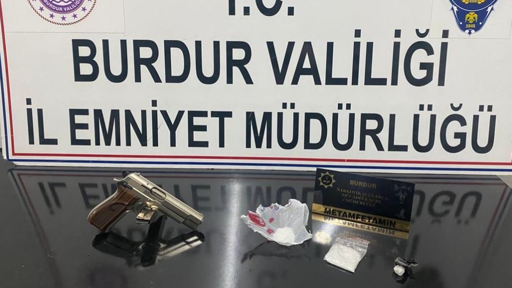 Burdur’da Ateş Açan Şüpheli Yakalandı: İlaçlar ve Silah Ele Geçirildi!