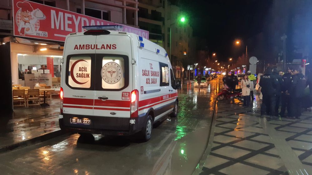 Burdur'da kayganlaşan yol kazaya neden oldu; yaşlı adam ağır yaralandı