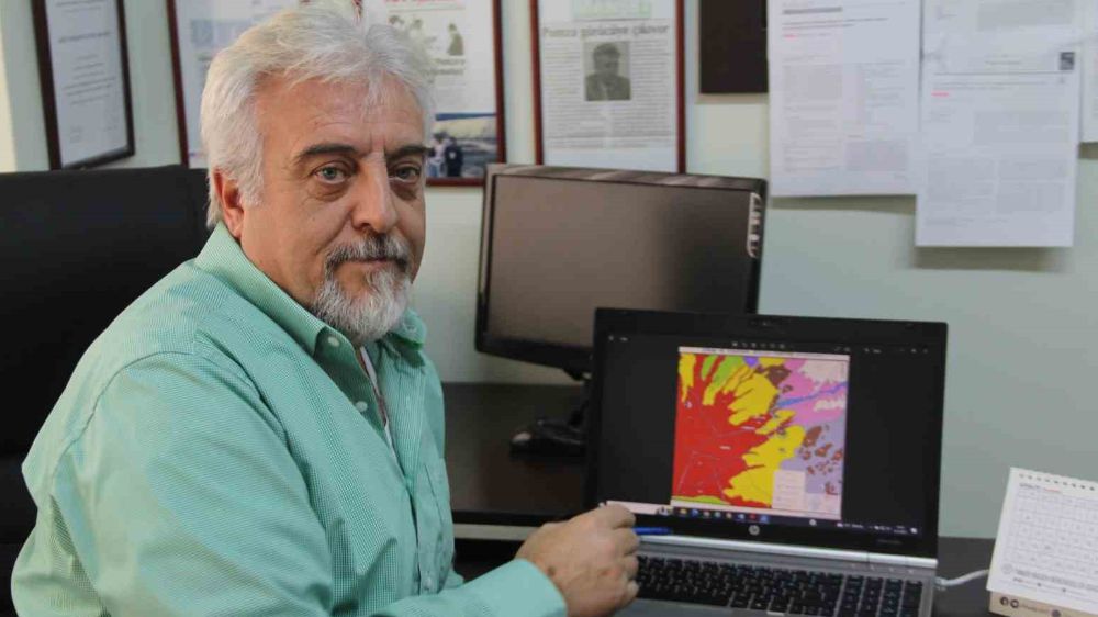 Bursa’daki depremde cep telefonlarına gelen uyarı hakkında Uzmanından değerlendirme