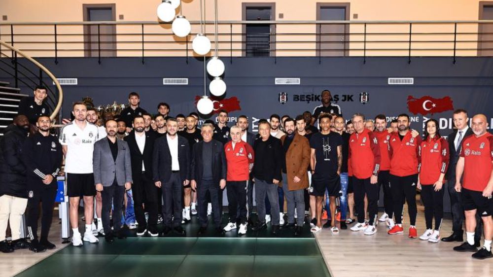 Çebi'den Beşiktaş'a Helallik: Siyah-Beyaz Aşk Hikayesi Bitmiyor