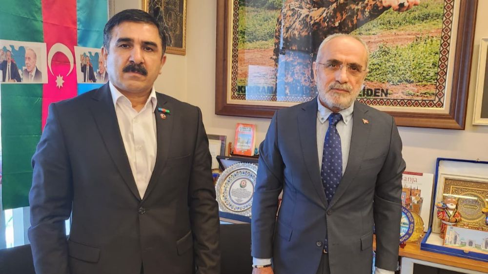 Cumhurbaşkanı Başdanışmanı Topçu, Azerbaycan’ın milli kahramanı Hüseyinli ile buluştu