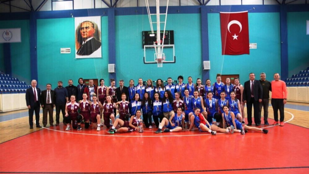 DPÜ Basketbol Takımları Bölgesel Lig Müsabakalarında Başarı Elde Etti