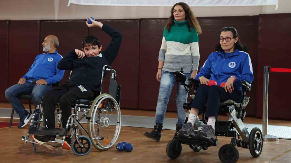  Engelliler Bocce Turnuvası heyecanlı geçti