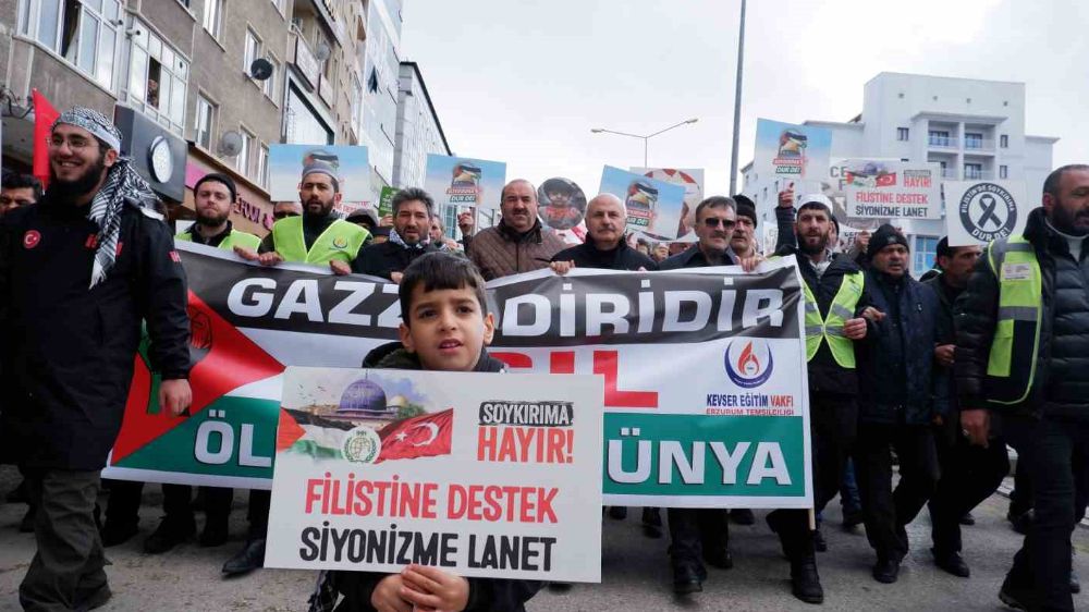 Erzurum’da vatandaş Gazze için yürüdü