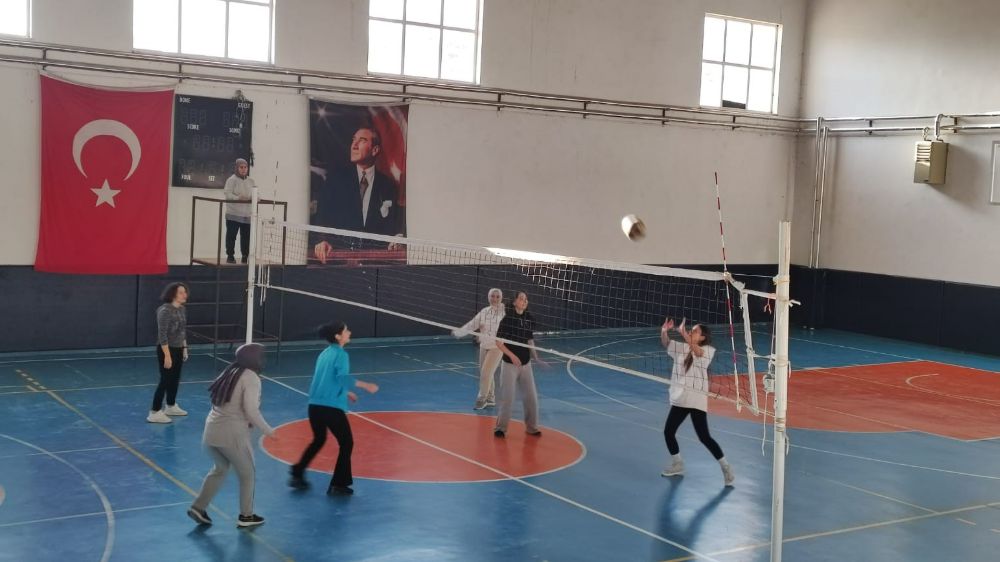 ‘Evinin Sultanları Voleybol Turnuvası’7 takımın katılımıyla sona erdi