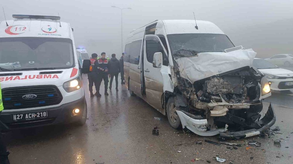 Gaziantep'te feci kaza: 9 yaralı