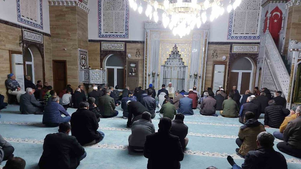 Gazipaşa'da Şehitlere Vefa ve Dua Gecesi düzenlendi