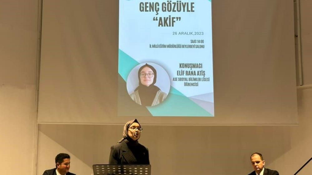  "Genç Gözüyle Mehmet Akif" Konferansı