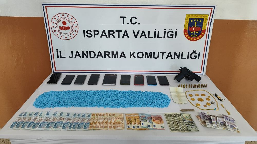 Isparta'da uyuşturucu operasyonu: 5 gözaltı, 1 tutuklu