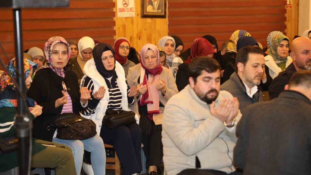 Körfez’de "Mehmetçiğe Dua" programı düzenlendi