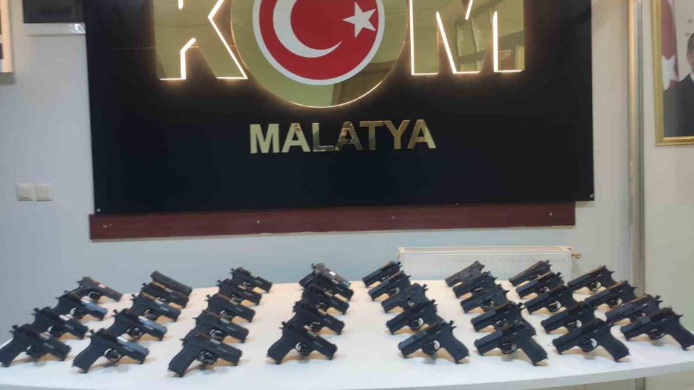 Malatya'da operasyon yapıldı; 38 silah ele geçirildi 