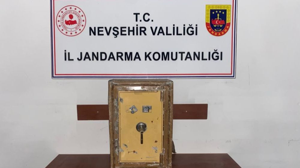 Nevşehir’de belediye binasına girip hırsızlık yapan şahıs tutuklandı