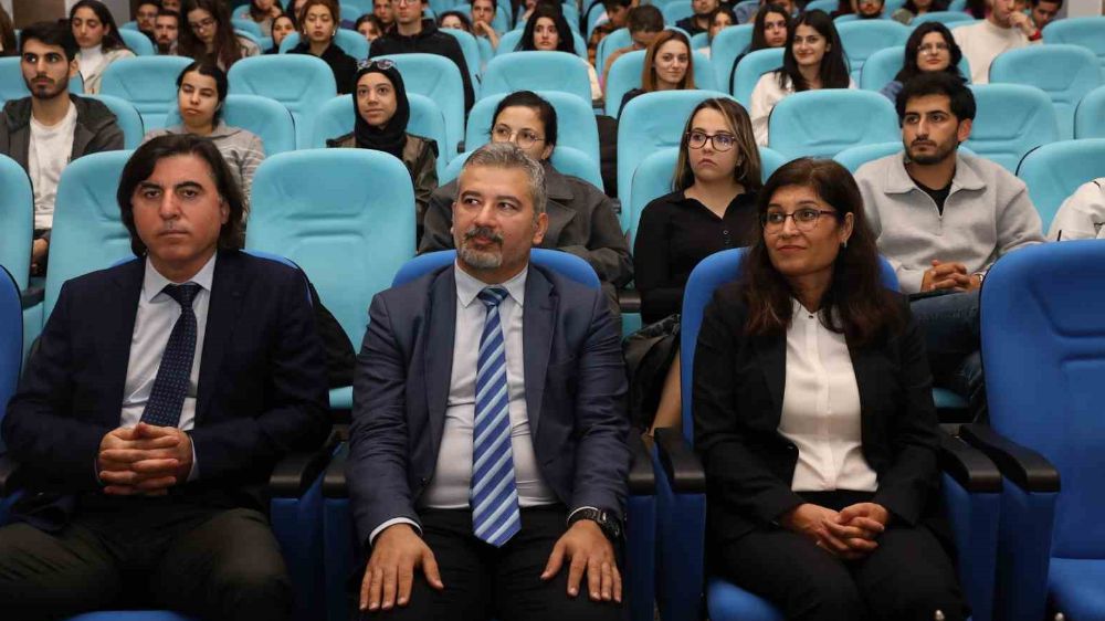 Prof. Dr. Haluk Erdoğan HIV konusunda uyardı