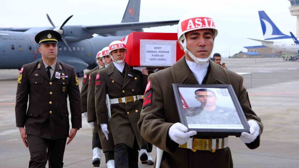 Şehit Piyade Er Cebrail Dündar'ın Cenazesi Mardin'de Defnedildi