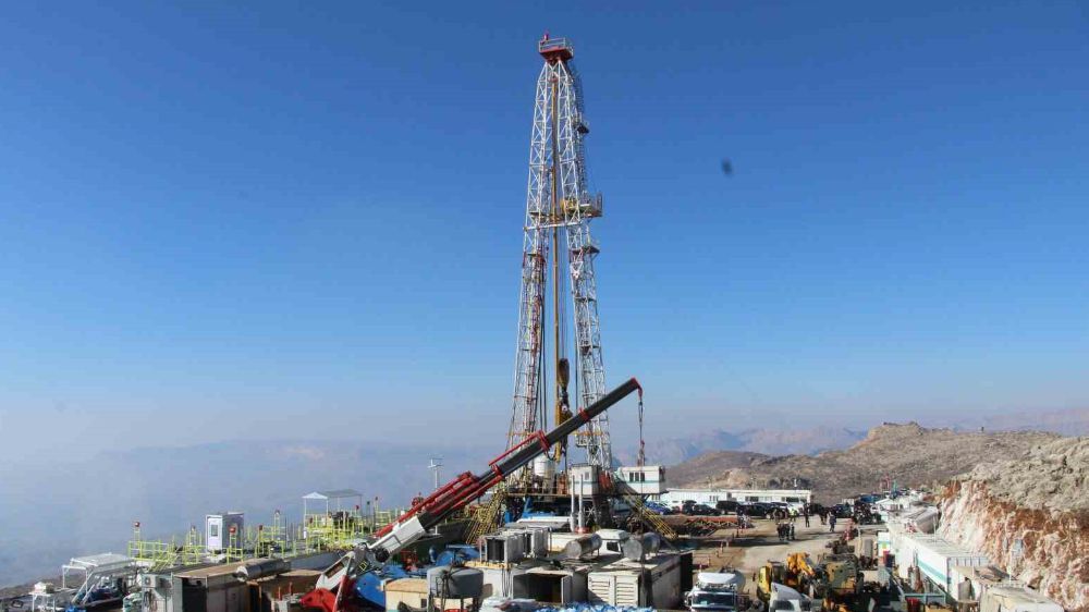 Şırnak’ta günlük 30 bin varil petrol üretimi