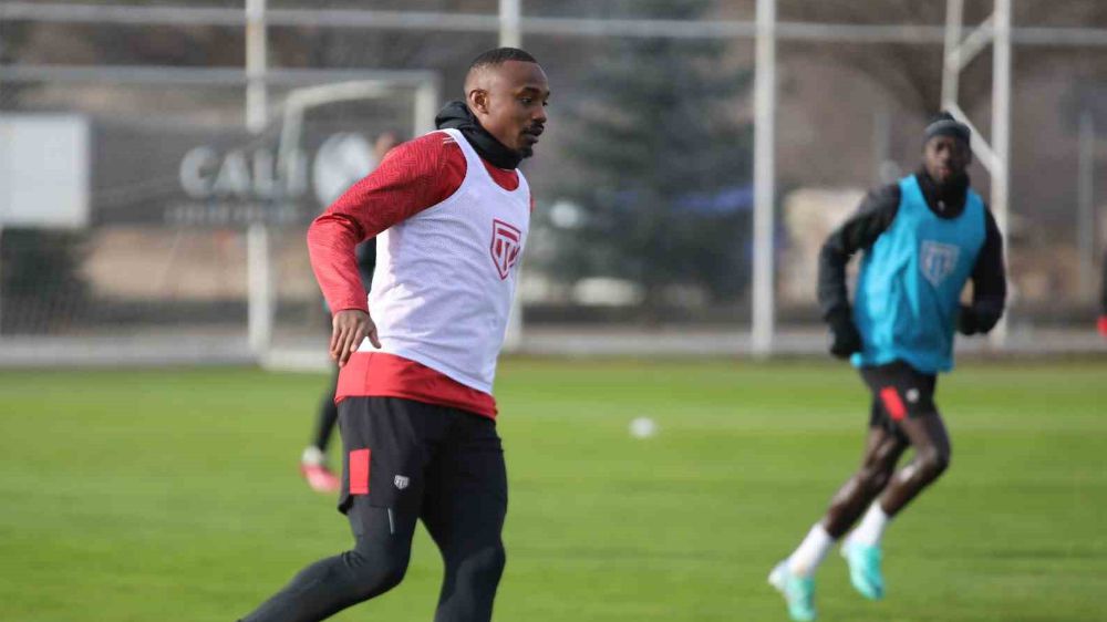 Sivasspor 2023’ün son antrenmanını da yaptı