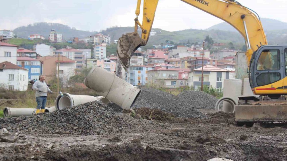 Tekkeköy Belediyesi, Ulaşım Konforunu Artırmak İçin Yeni Yollar Açıyor