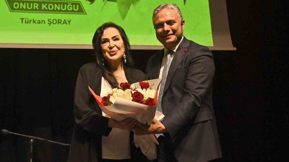 Türkan Şoray, Kadın Hakları Programında Muratpaşa Belediyesi ile Buluştu