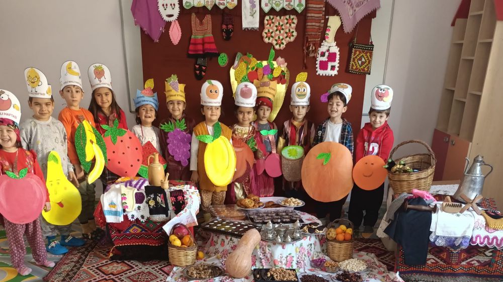 Yerli Malı Haftasında miniklerden renkli kutlama