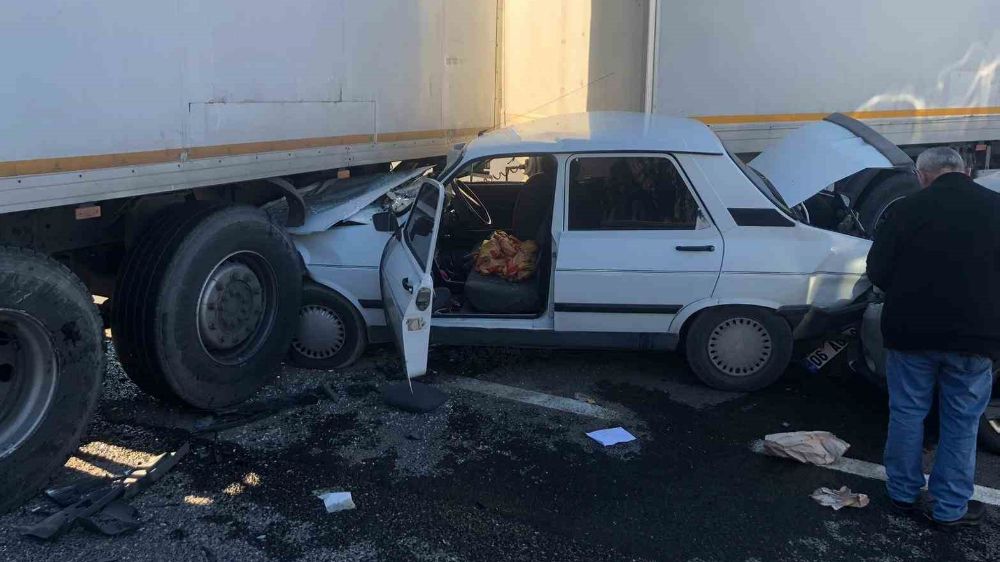 Yozgat'ta zincirleme trafik kazası, ortalık fena karıştı