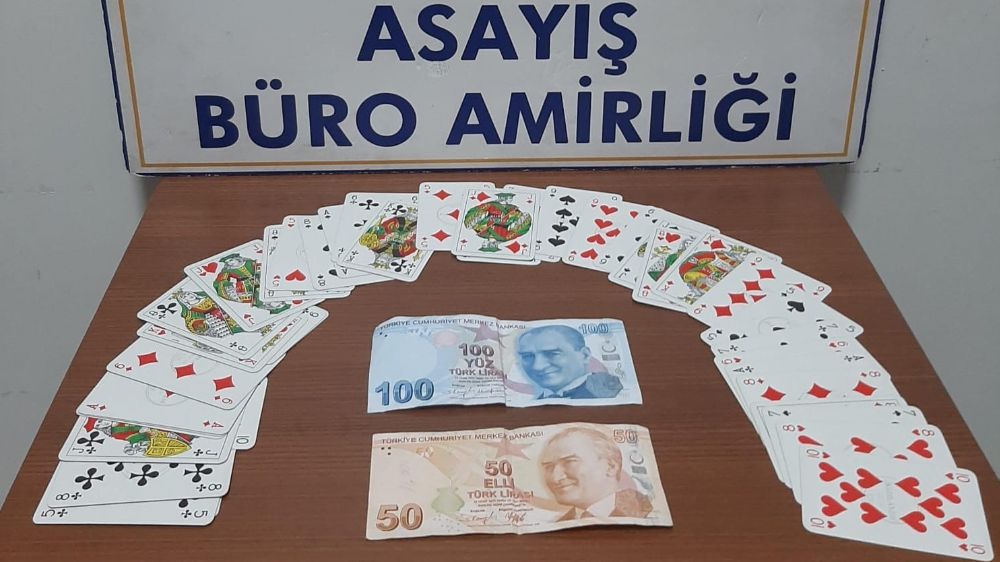 Akşehir’de polis ekiplerinde kumar baskını 