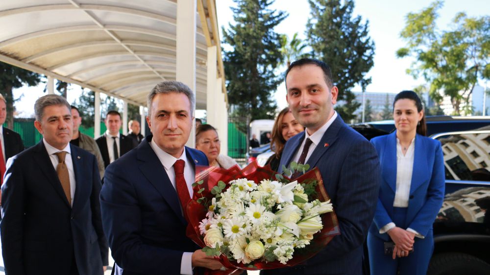 Antalya Cumhuriyet Başsavcısı görevine başladı