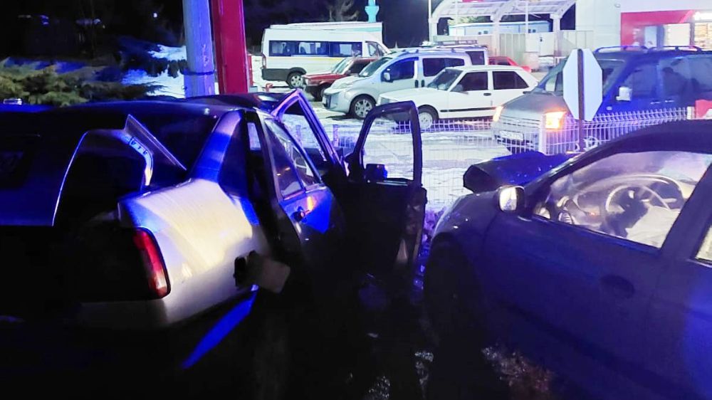 Bilecik'te iki otomobil çarpıştı: 7 yaralı