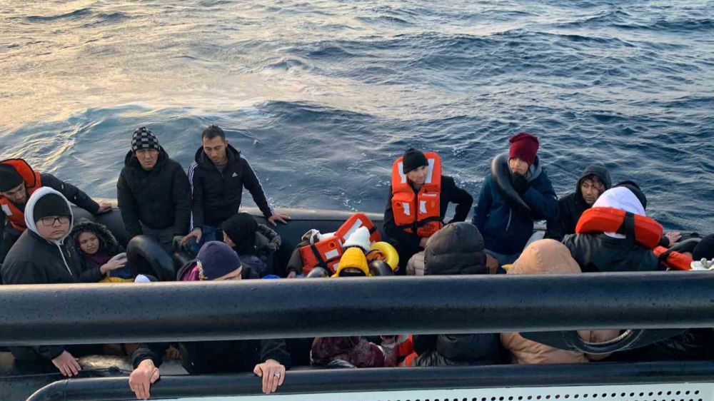 Göçmenlerin yasa dışı Avrupa yolculuğu, İzmir’de sona erdi