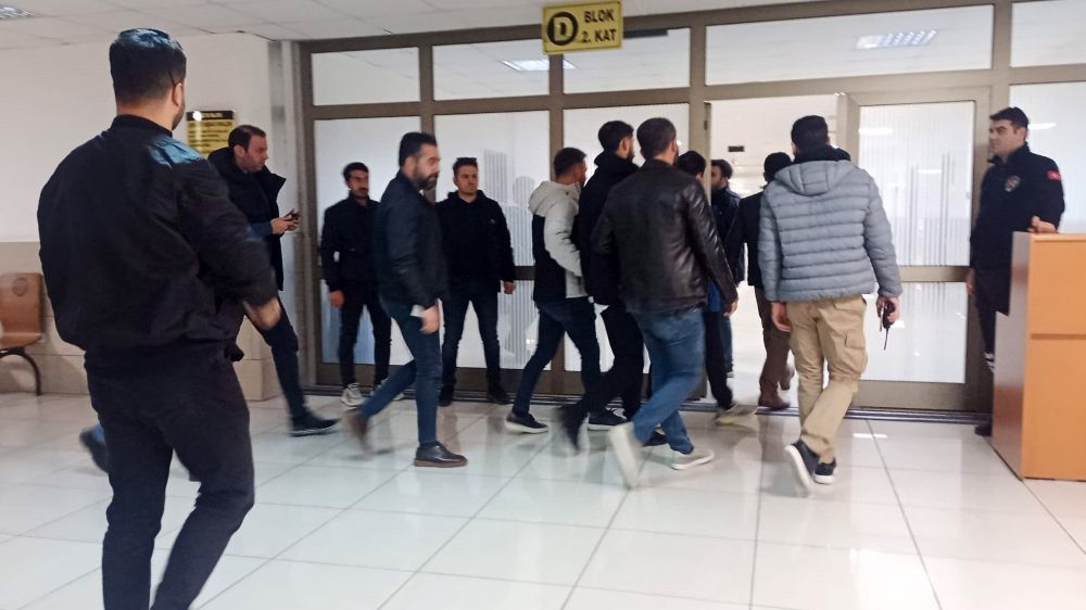 İsrailli futbolcu Jehezkel ifadesinin ardından serbest bırakıldı