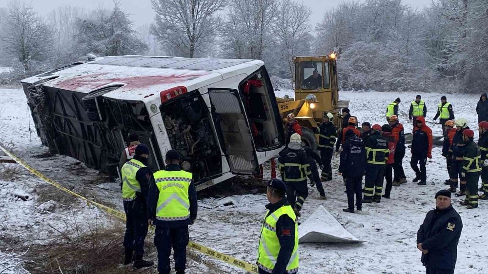 Kastamonu’da  feci Otobüs kazası 6 kişi öldü, 33 kişi yaralandı