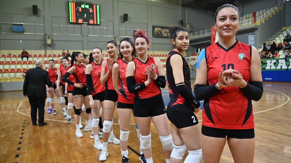  Manavgat'un Sultanları play-off'ta
