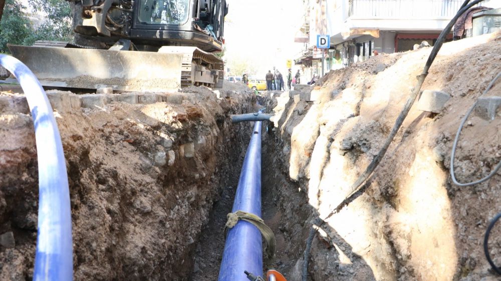 Manisa'da MASKİ, Kumludere Caddesi'nde İçme Suyu Altyapısını Güçlendirdi