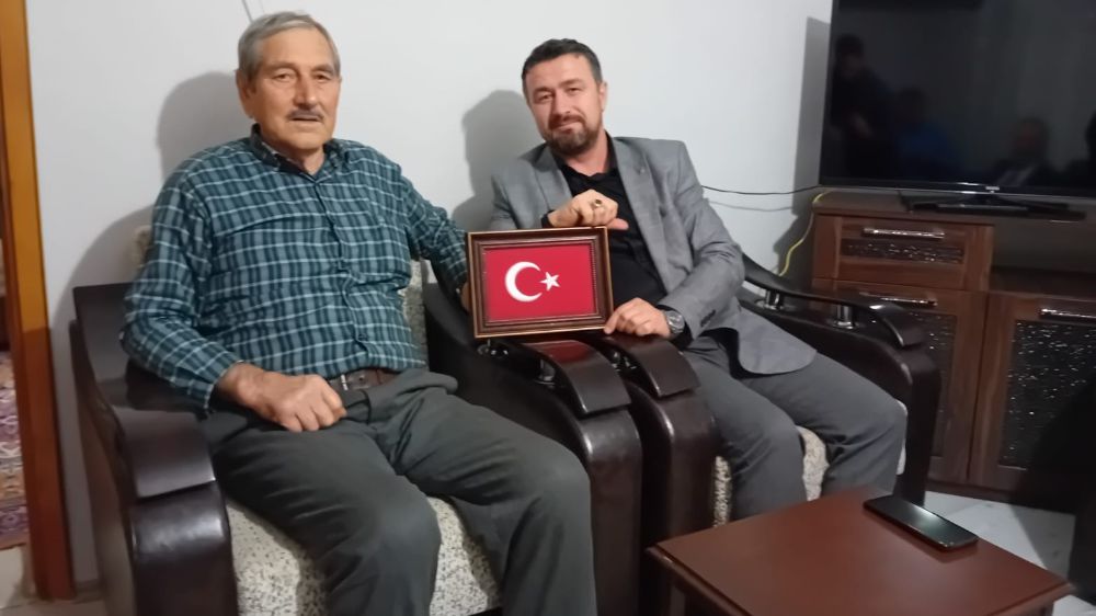 Mustafakemalpaşa'da Yeni Yılın İlk Ziyareti Şehit Ailelerine Yapıldı