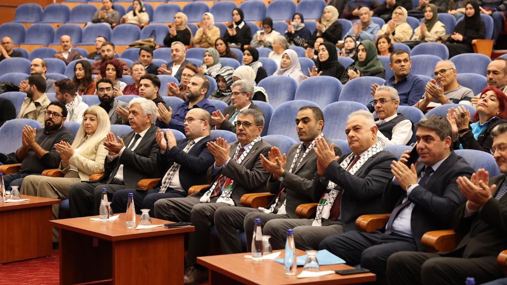 PAÜ’de ‘Emperyalizm Karşısında Türkiye, Ortadoğu ve Şehitlerimiz’ konulu panel 