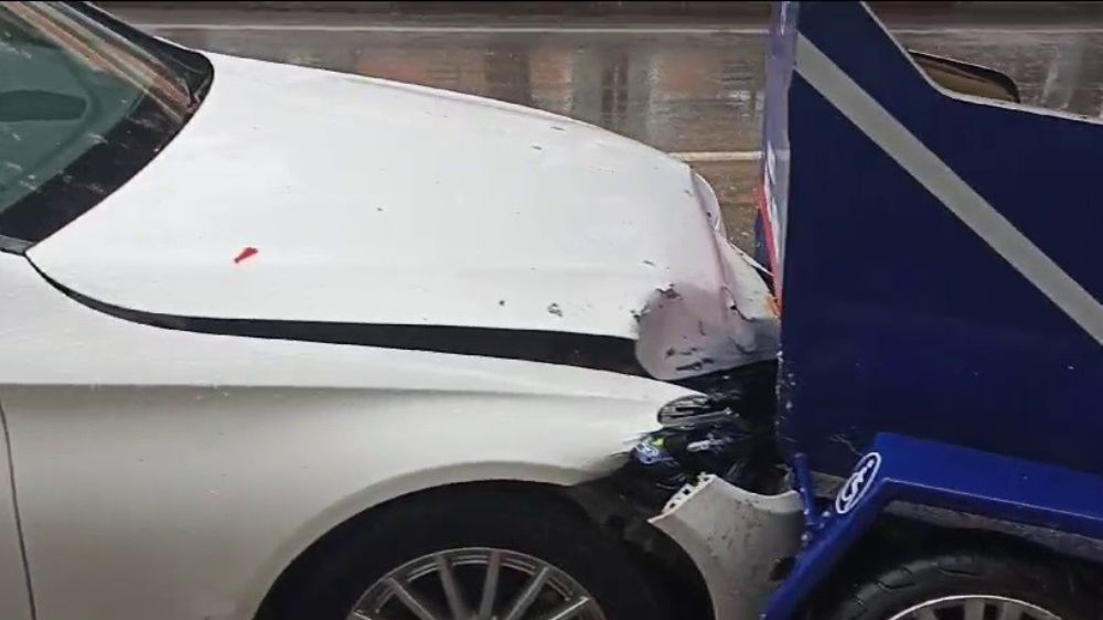 Siirt'te Meydana Gelen Trafik Kazasında 3 Araçta Maddi Hasar Oluştu