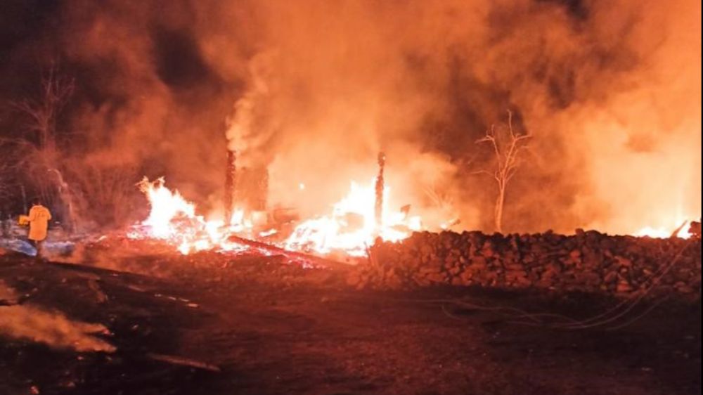 Sinop’ta çıkan yangın sonucu 5 ev zarar gördü 2 kişi yanarak hayatını kaybetti