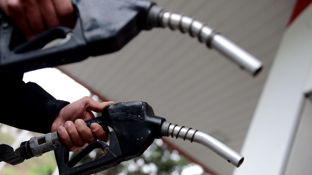 Yakıt Fiyatları Yeniden Belirlendi: Benzin ve Motorine Litre Fiyatlarına Zam