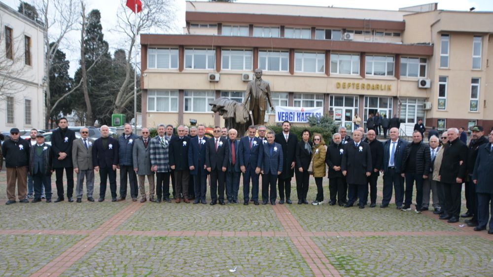 Defterdar Karadeniz: "Vergi Ödemek Vatandaşlık Görevidir!"