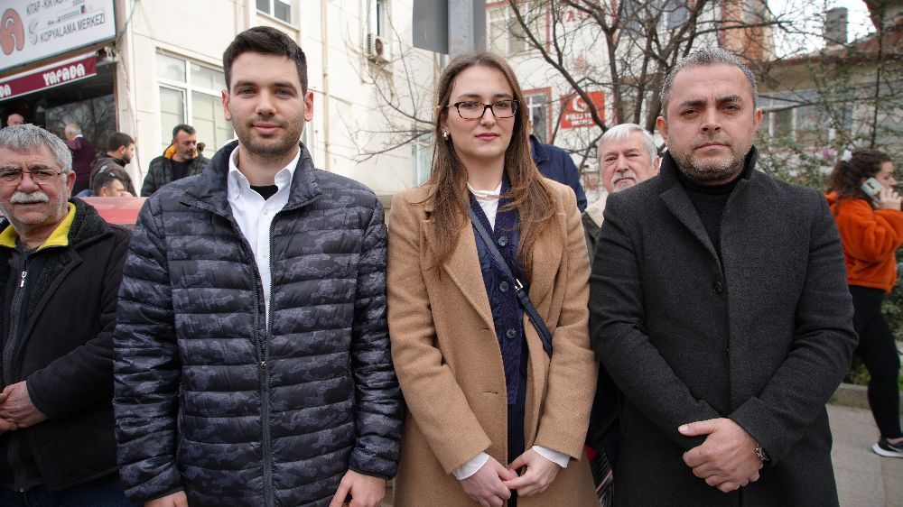 Edirne'de CHP'de İsyan: Ciravoğlu'nun Adaylıktan Çekilmesine Tepki!