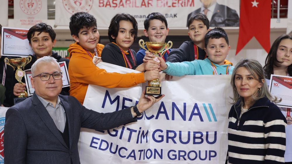 Sivas 'ta satranç  turnuvası rüzgarı esti