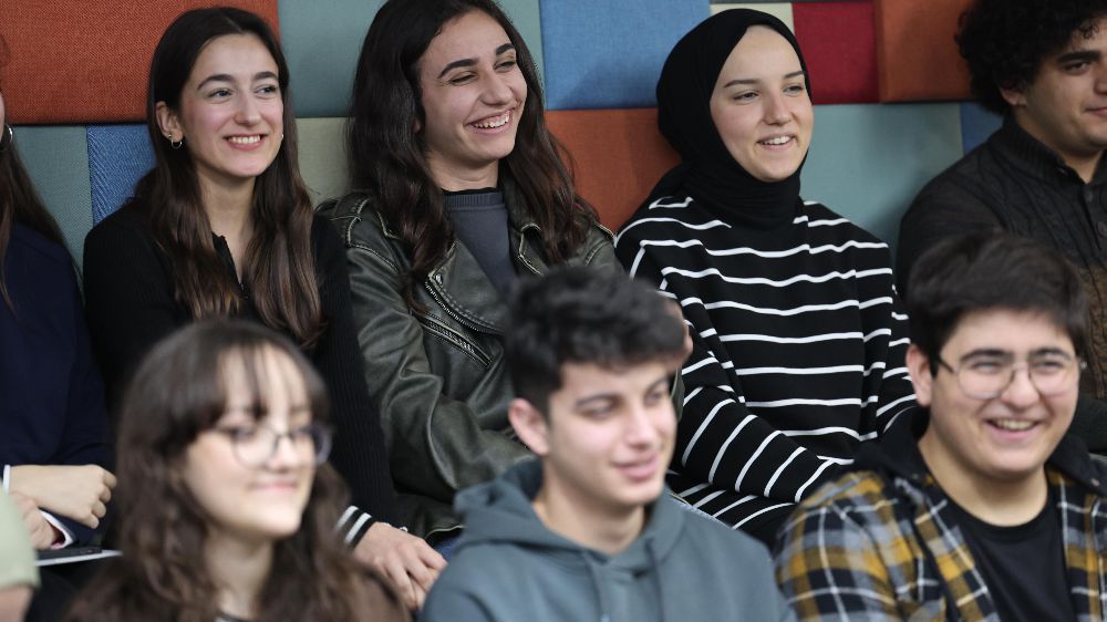 Sultangazi'de Başarı Odaklı Buluşma: Başkan Dursun SEDA Öğrencileriyle Bir Araya Geldi!