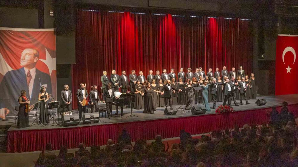 Çanakkale Zaferi'nin 109. Yıl Dönümünde Antalya DOB'dan Özel Konser - Haberler 
