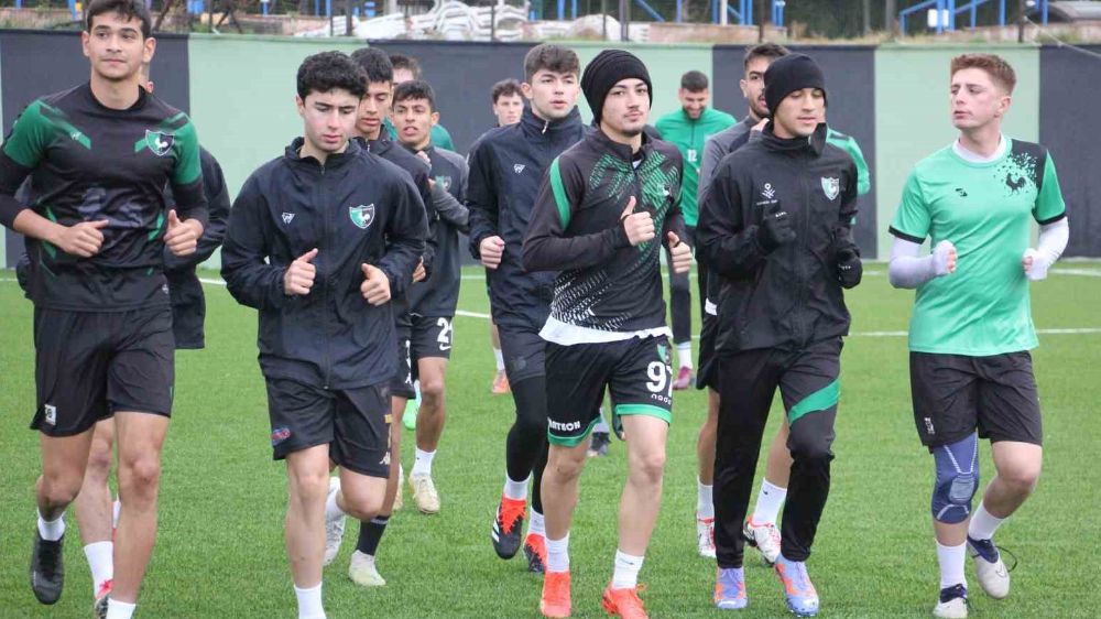 Denizlispor U19, Bayrampaşaspor Maçına 3 Puan Parolasıyla Hazırlanıyor