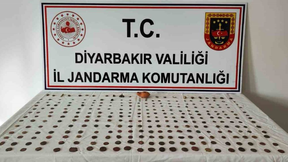 Diyarbakır'da Tarihi Eser Operasyonu!