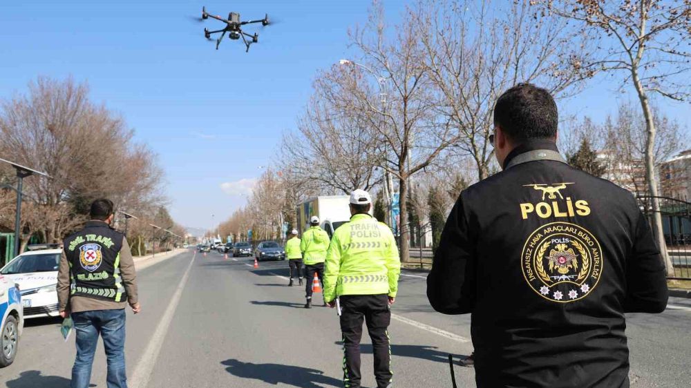 Elazığ'da Dron Destekli Trafik Denetimlerinde Sürücülere Ceza Yağdı